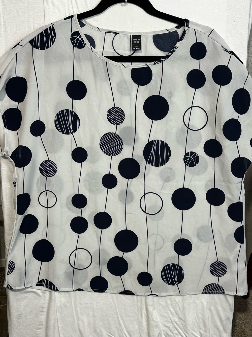 EMERY ROSE Women XL White Navy Polka Dot Abstract Geometric Blouse Cap Sleeves